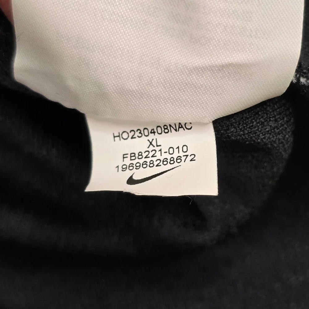 Nike Men's XL‎ Hockey Jersey Black Oversized Long Sleeve V-Neck FB8221-010 NEW